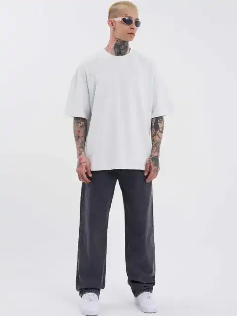 Black Regular Jeans — view 4