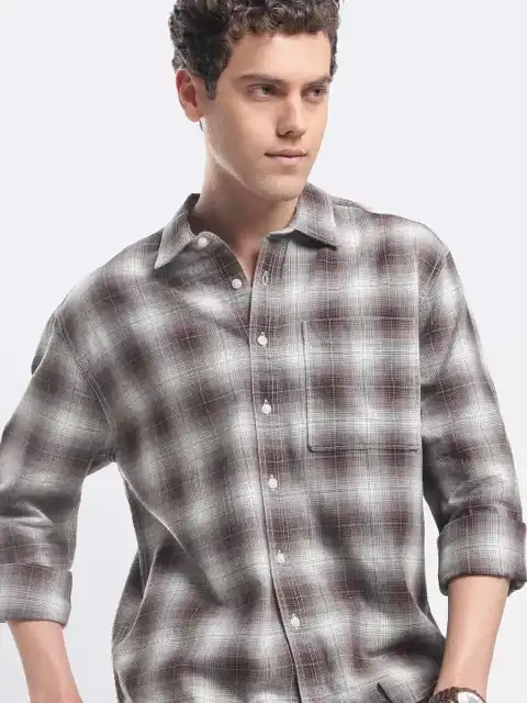 Beige Checked Regular Shirt — view 4