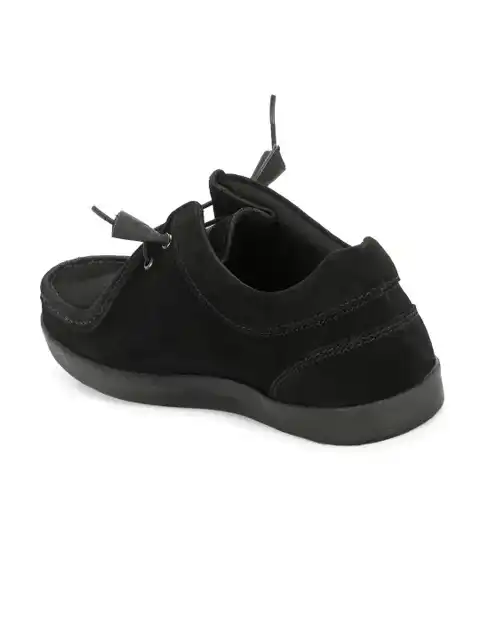 Black Sneakers — view 2