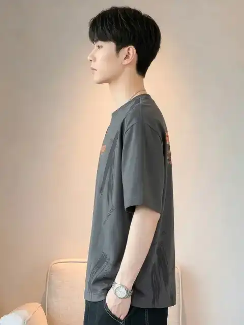 Grey Relaxed T-Shirt — view 4