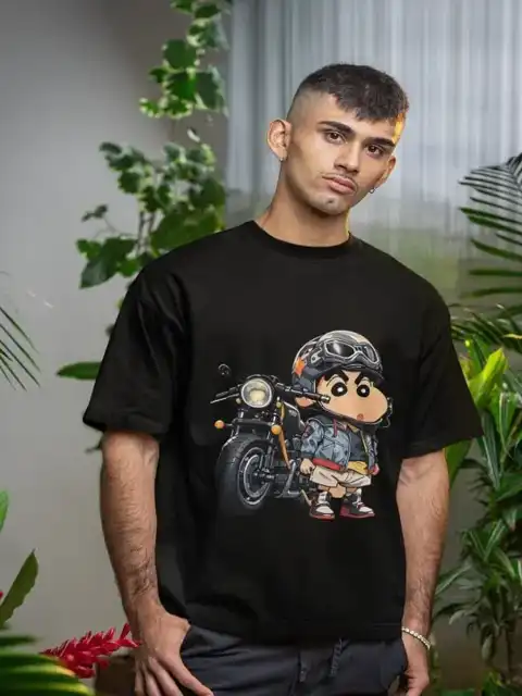 Black Printed T-Shirt — view 3
