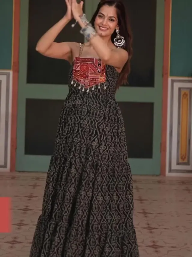 Black Printed Maxi Dress — view 3